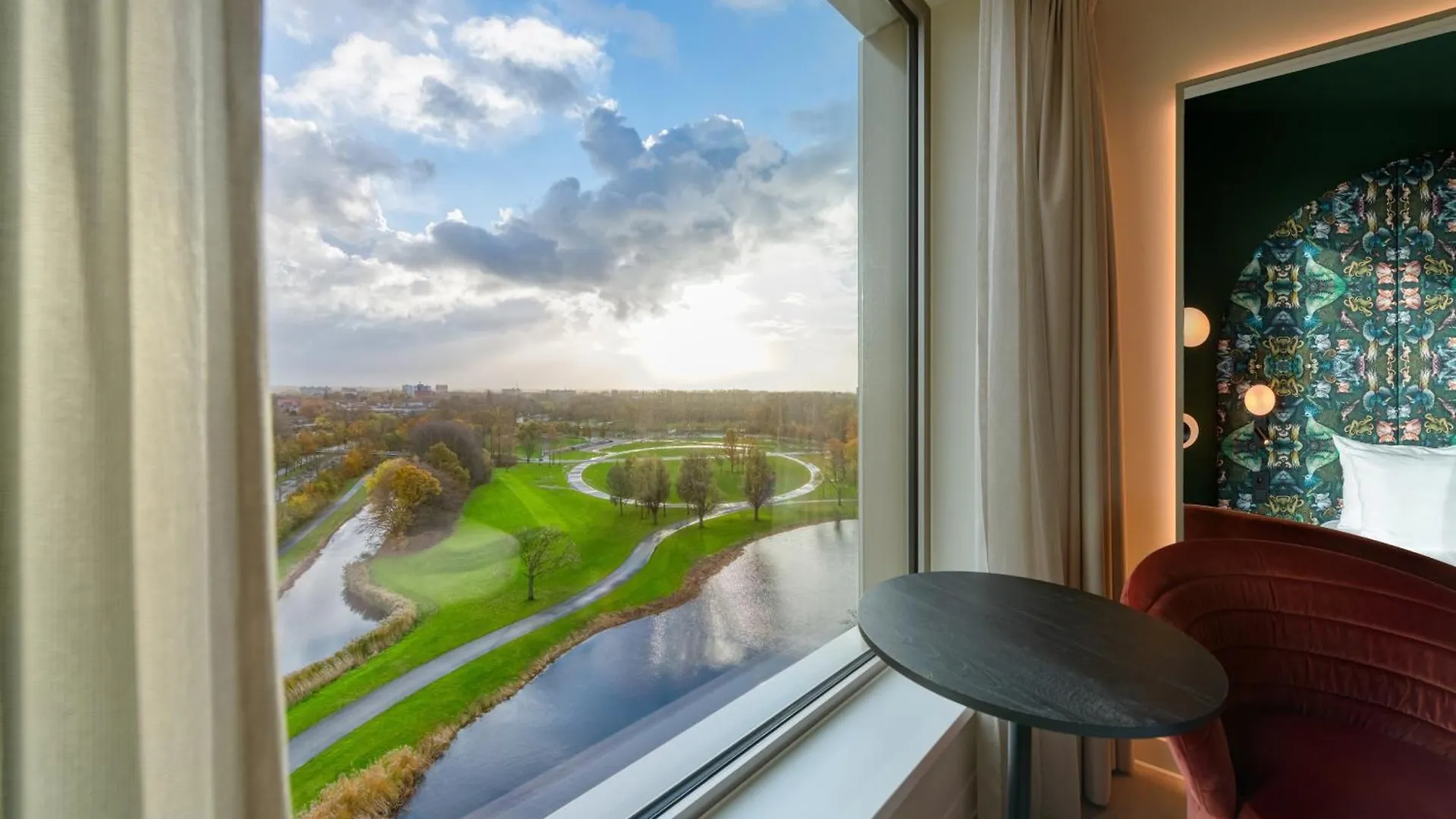 Ibis Styles Rotterdam Ahoy Hotel