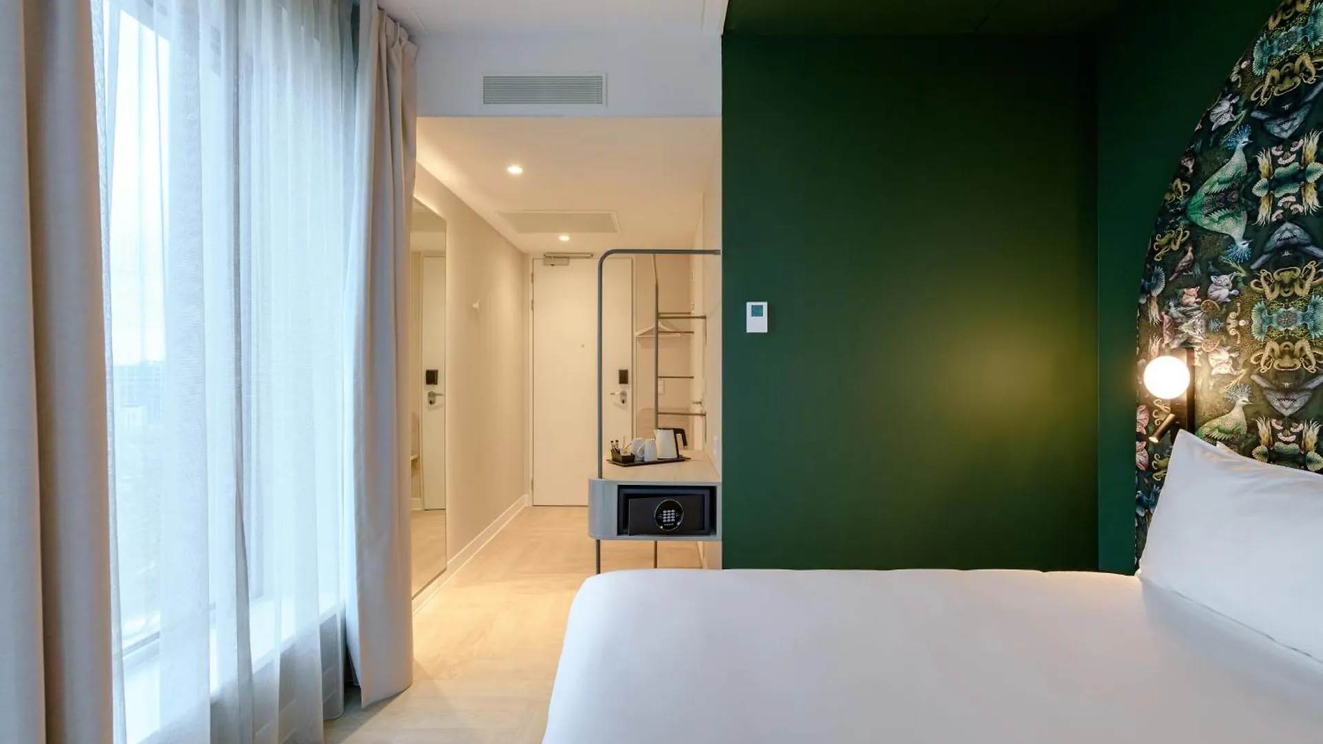 Ibis Styles Rotterdam Ahoy Hotel